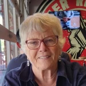 Meet your Posher, Diane